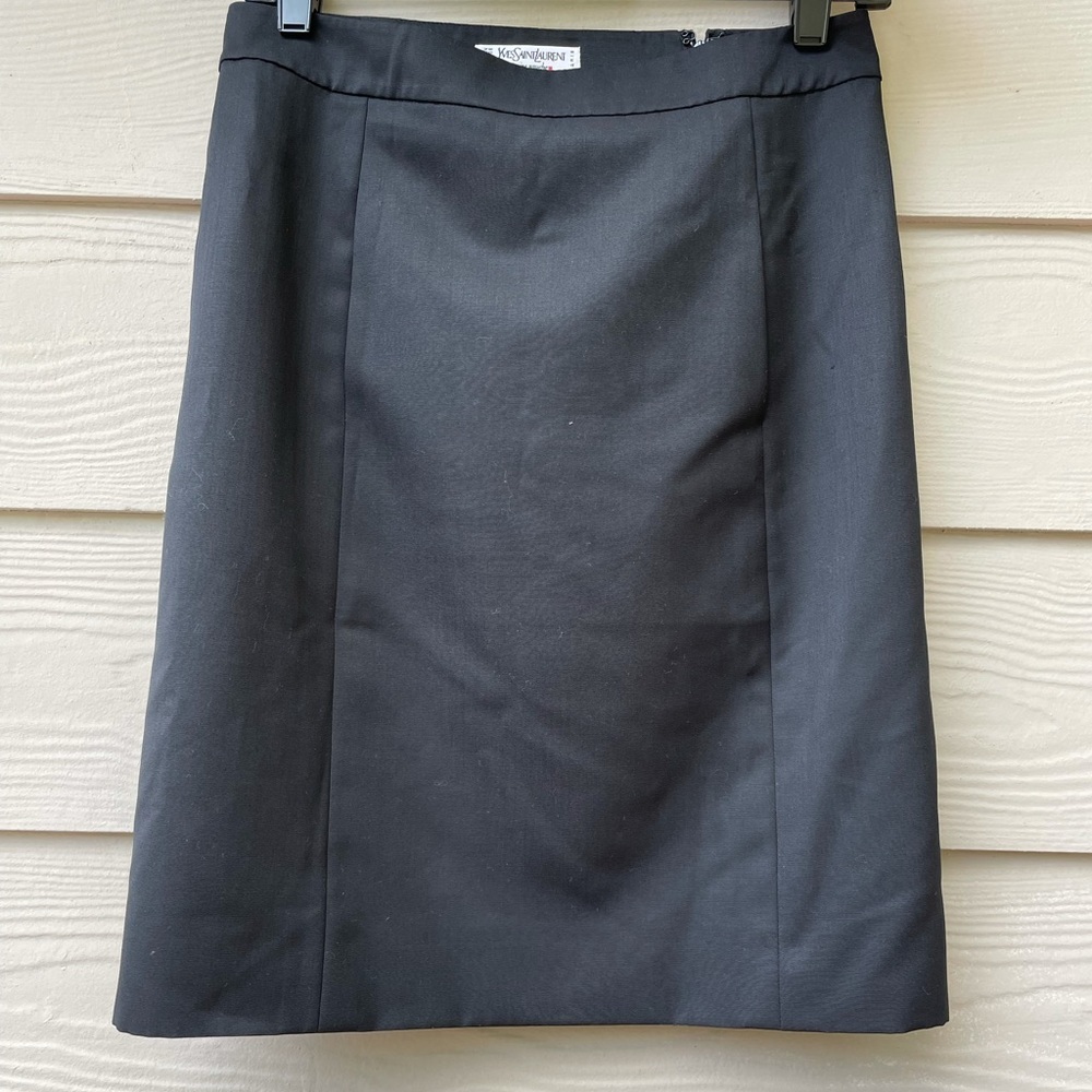Yves Saint Laurent black skirt size 34